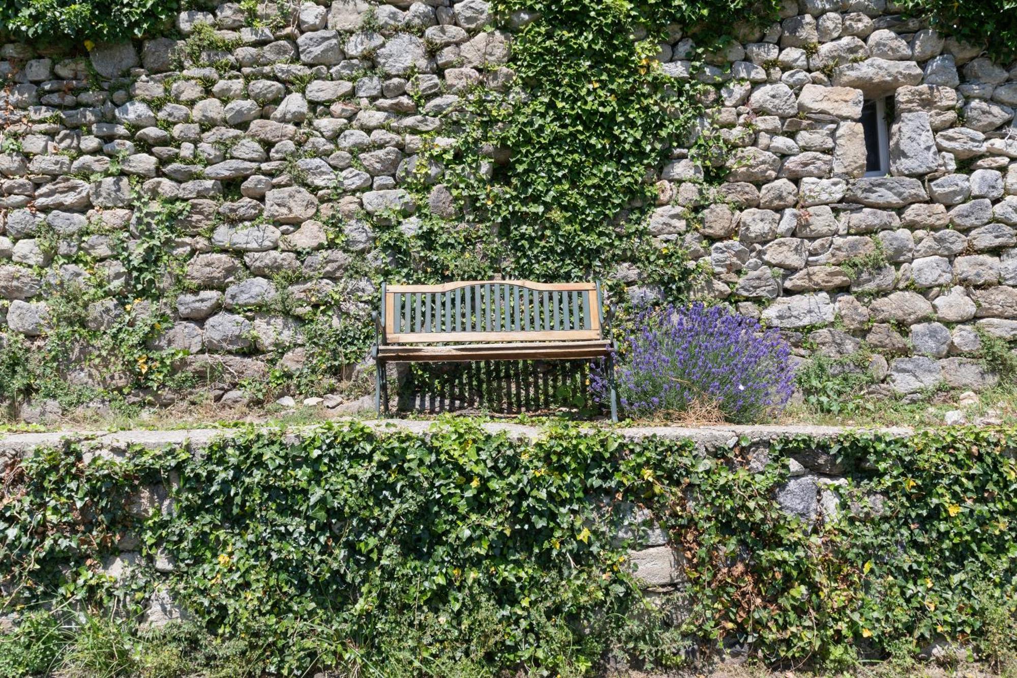 Les Chambres De La Ferme De Chalas Valgorge Экстерьер фото